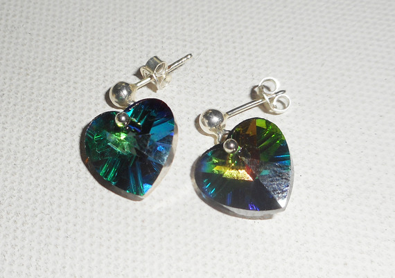 Green heart Swarovski crystal earrings on 925 silver studs