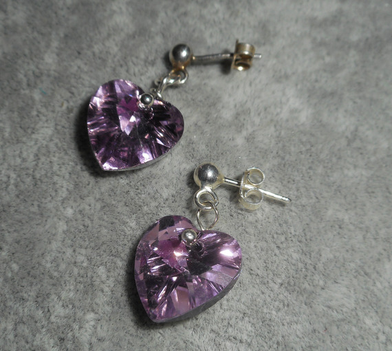 Purple heart earrings with Swarovski crystal on 925 silver studs