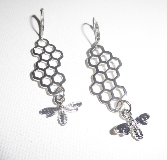 Honeycomb earrings with small silver bee