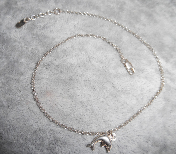 Bracelet/ankle chain with dolphin on 925 silver chain