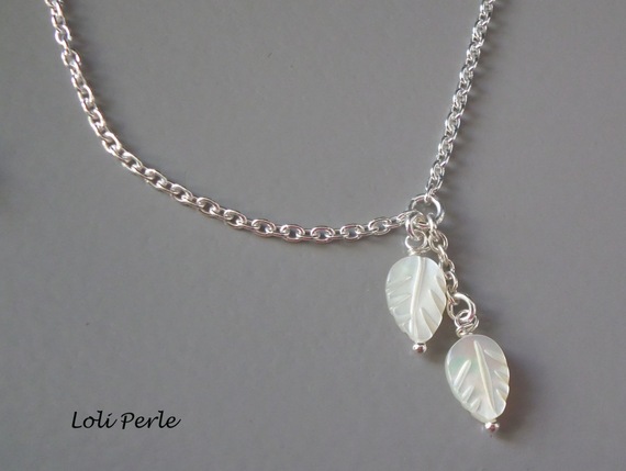 925 silver bracelet/ankle chain with mother of pearl leaves