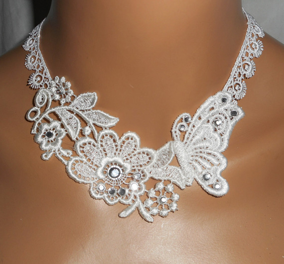 White lace flower and butterfly ceremony necklace with Swarovski crystal and pearls