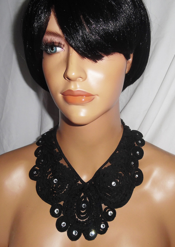 Original large choker necklace with black lace flowers and Swarovski crystal