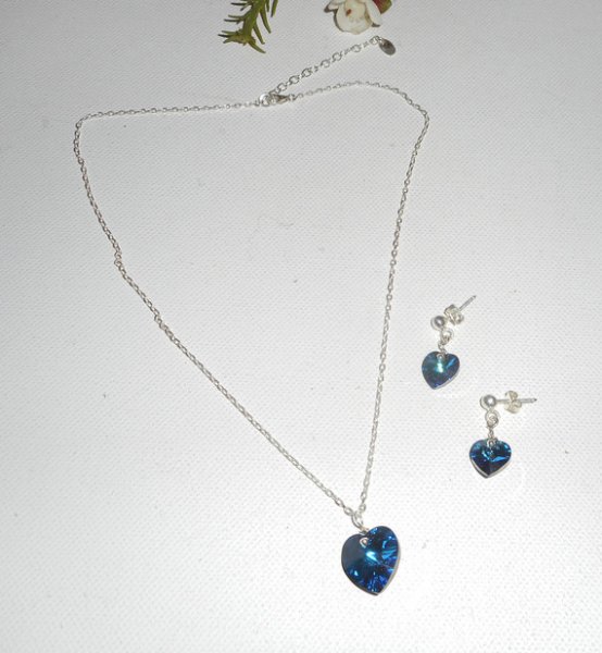 Set Blue heart pendant with Swarovski crystal on 925 silver chain