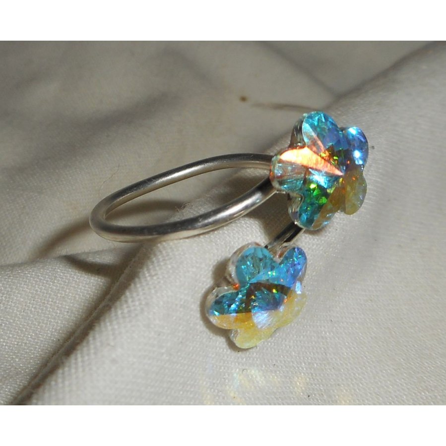 Double flower ring in Swarovski crystal