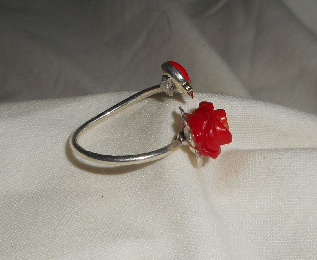 Original 925 silver ring with coral rose and red enamel ladybug