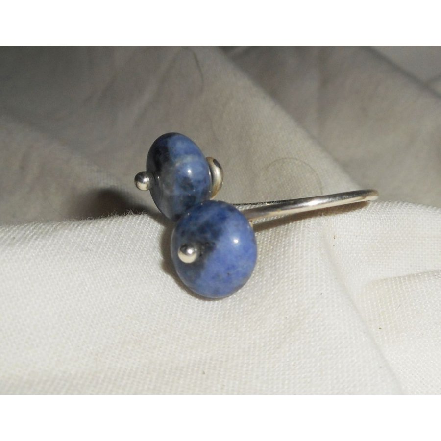 Original 925 silver ring with flowers and blue sodalite stones