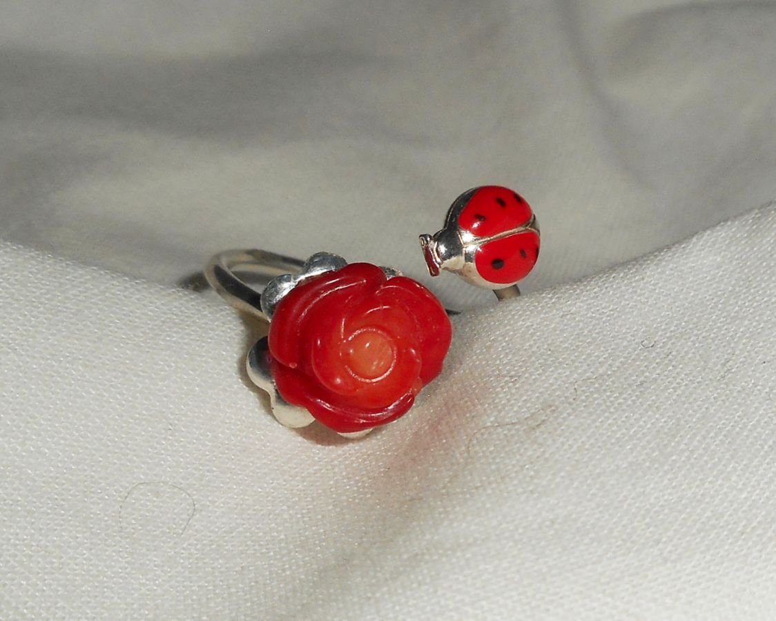 Original 925 silver ring with coral rose and red enamel ladybug