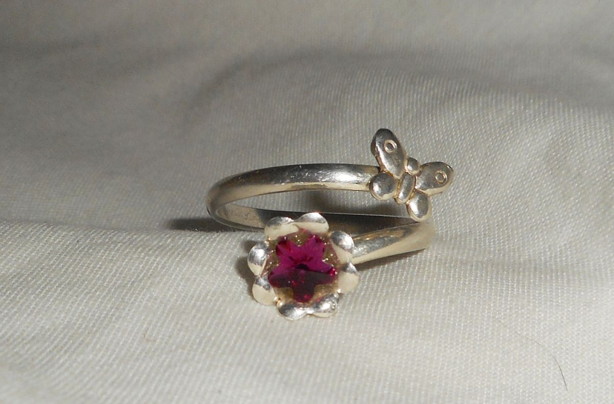 Original 925 silver ring with crystal flower and butterfly