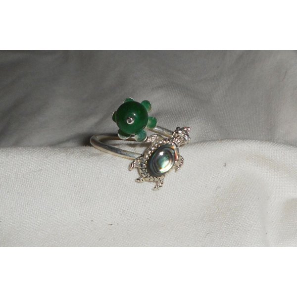 Original 925 silver ring with abalone turtle and green jade stone