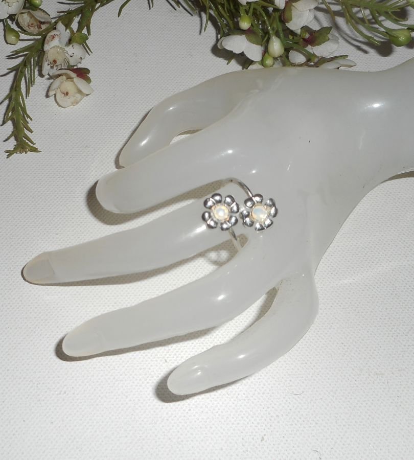 Original 925 silver ring with flowers and white Swarovski crystal