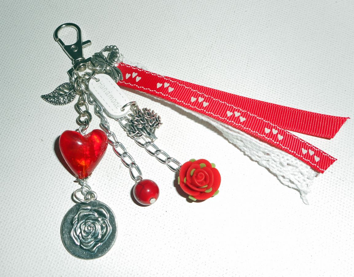 Red glass heart bag/key ring with lace and ribbons