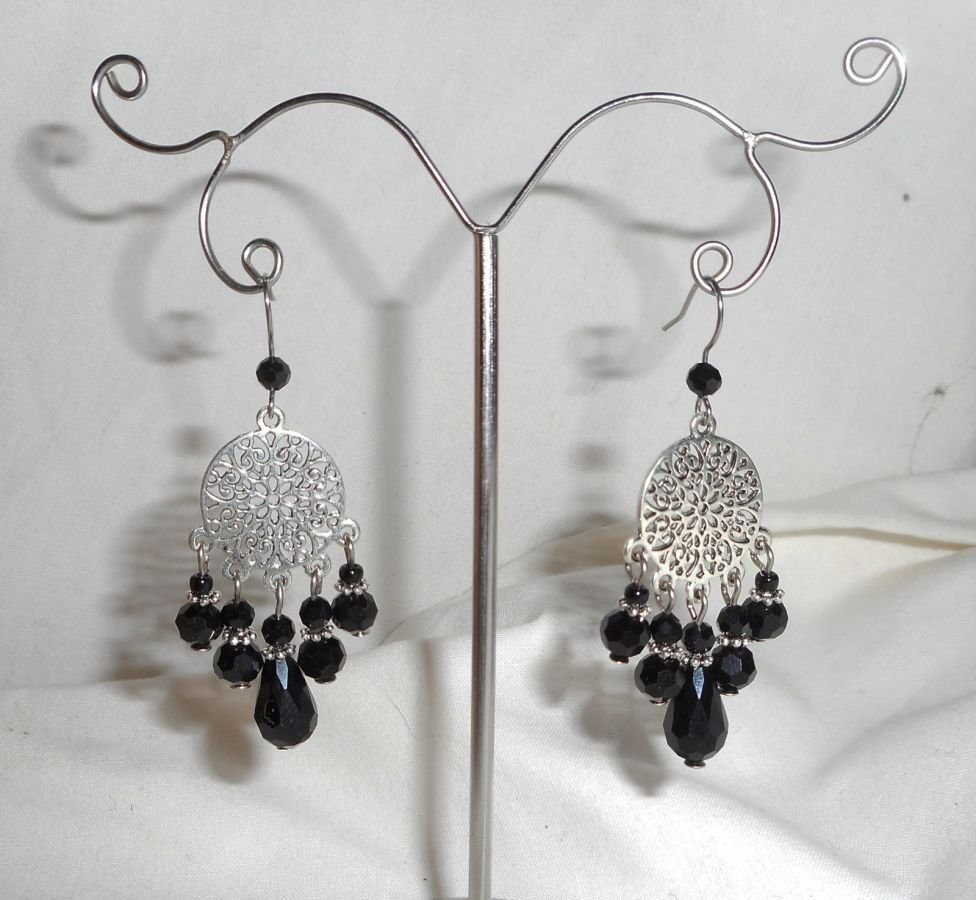 Black crystal beads earrings with floral connectors