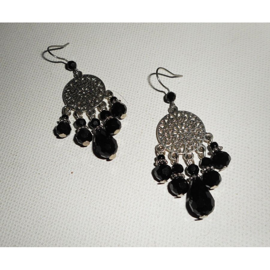 Black crystal beads earrings with floral connectors