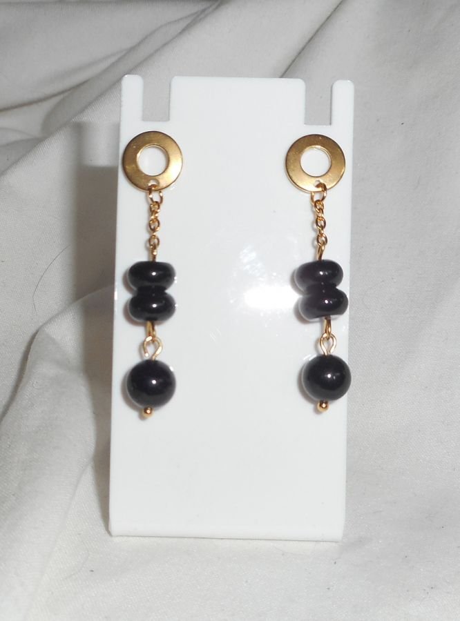 Onyx stones earrings on stainless steel gold chain