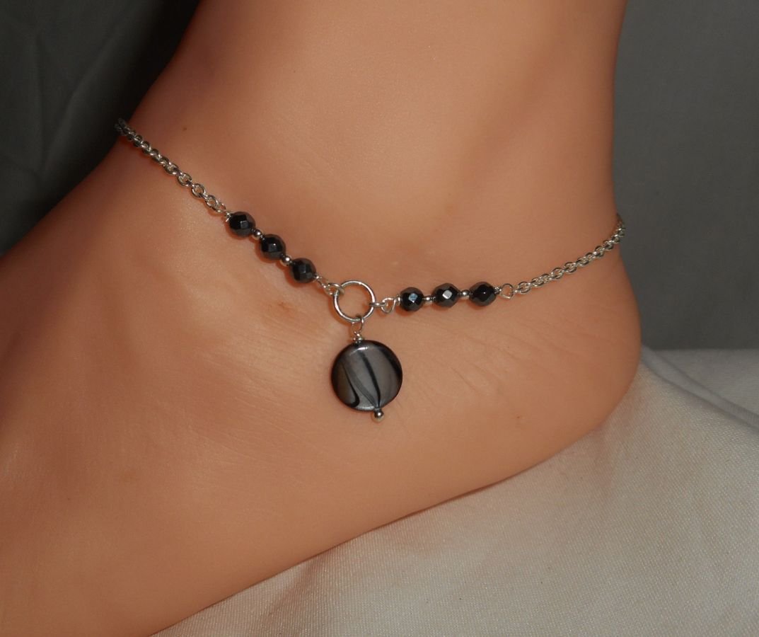 Original 925 silver bracelet/ankle chain with grey mother of pearl and hematite stones