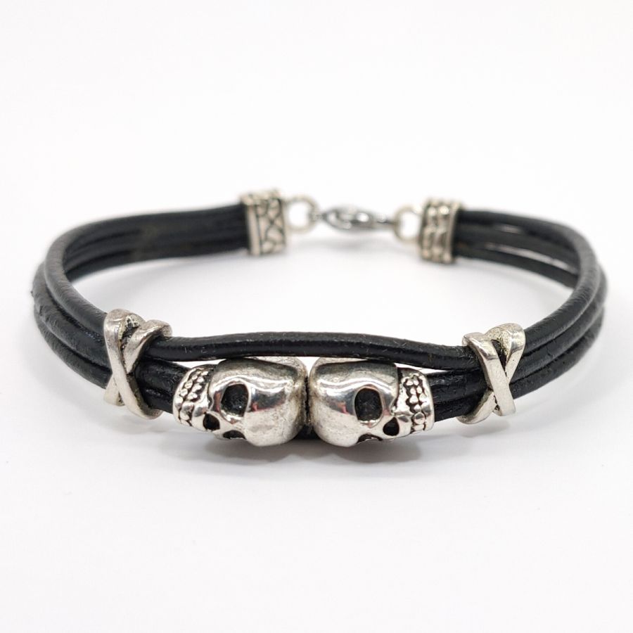 Men's black leather bracelet multi-ranks with double skull bead 