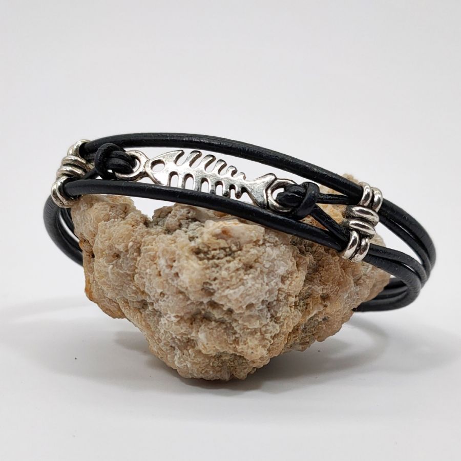 Men's bracelet black leather multi-ranks with silver metal fishbone