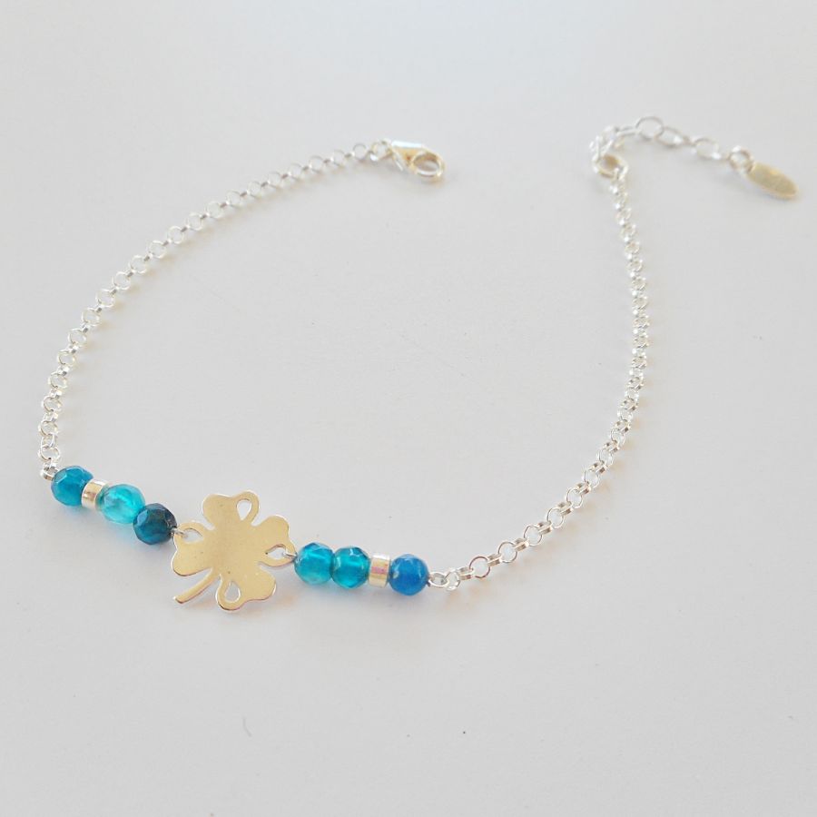 Small blue agate stones bracelet with clover on 925 silver chain