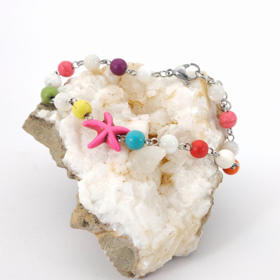 Multicolored stone bracelet with pink starfish