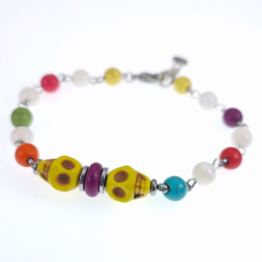 Multicolored stone bracelet with yellow skull