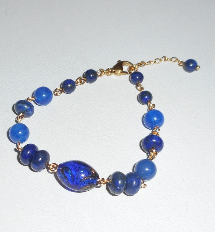 Murano glass and blue semi-precious stones bracelet