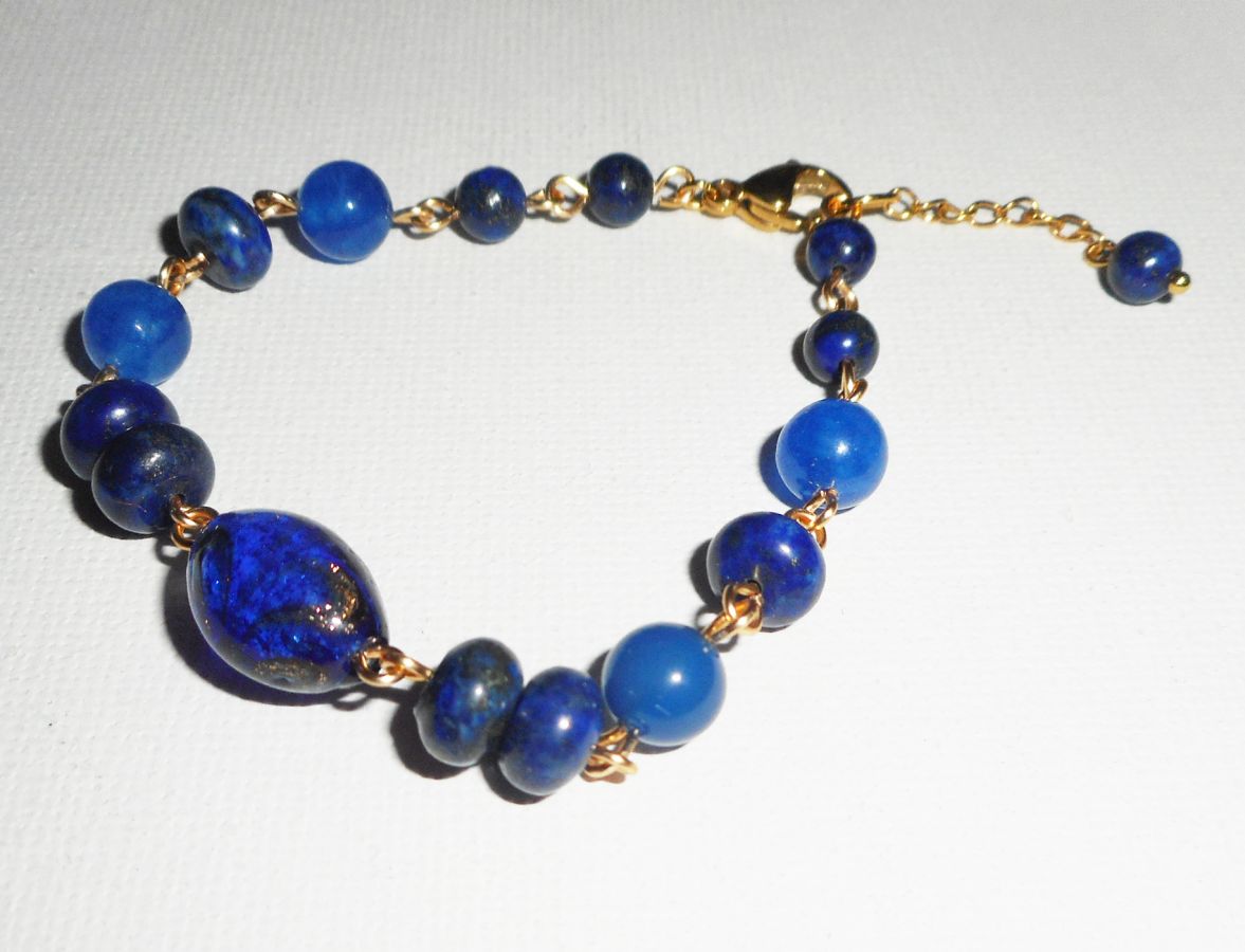 Murano glass and blue semi-precious stones bracelet