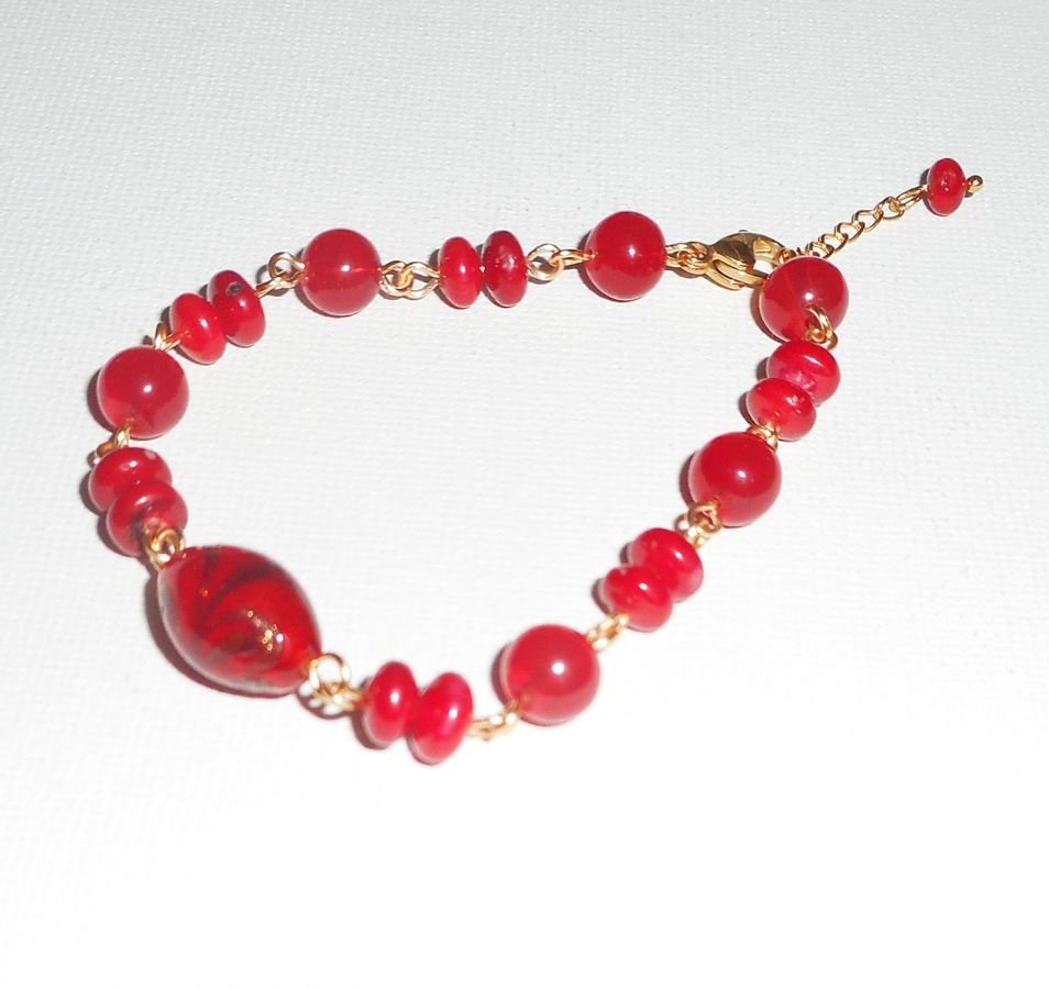 Murano glass and gorgonian bracelet with colored jade