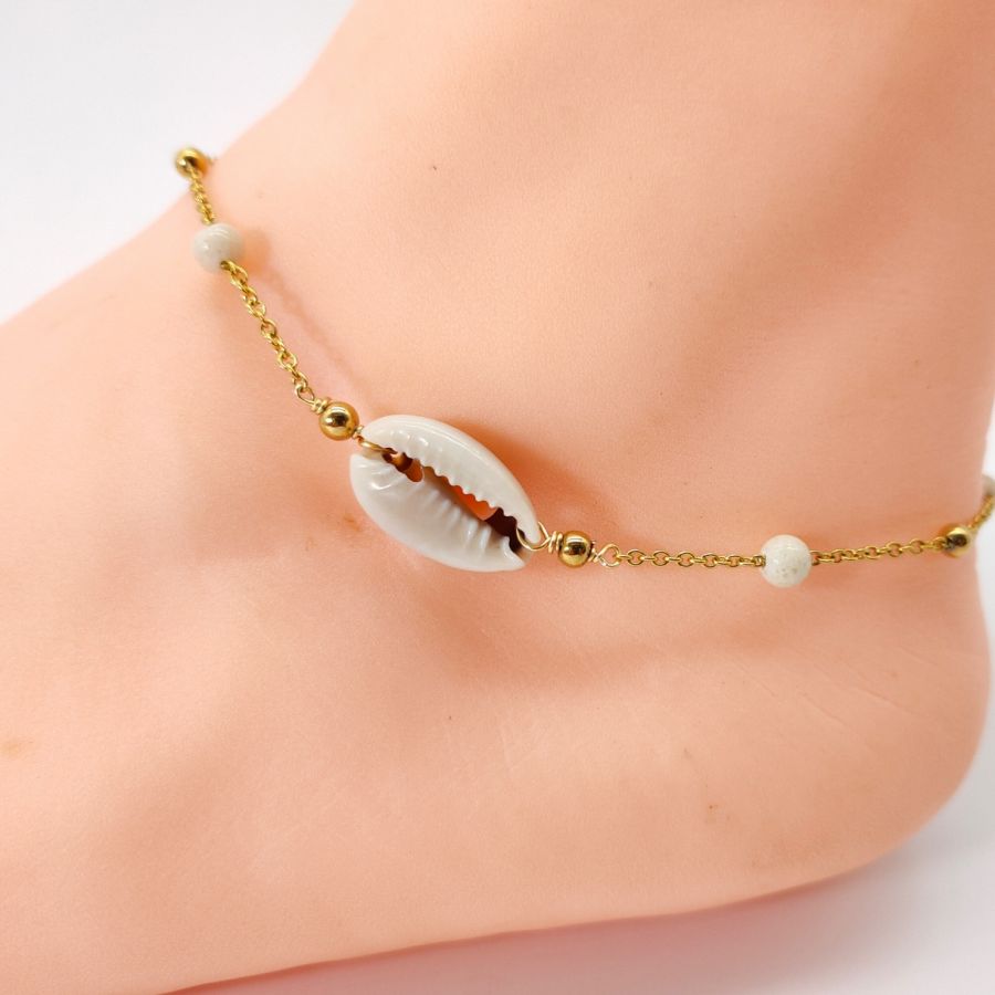 Anklet shell cori with stone on gold stainless steel chain