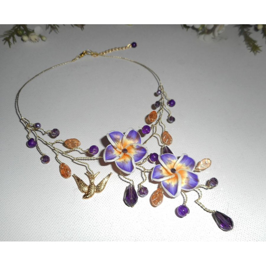 Airy necklace with hibiscus flowers and purple crystal beads