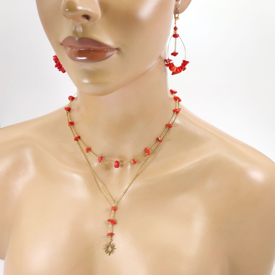 Double row necklace in red gorgon with sun