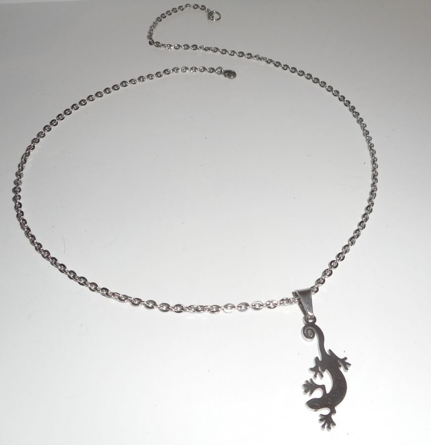 Geiko necklace on stainless steel chain