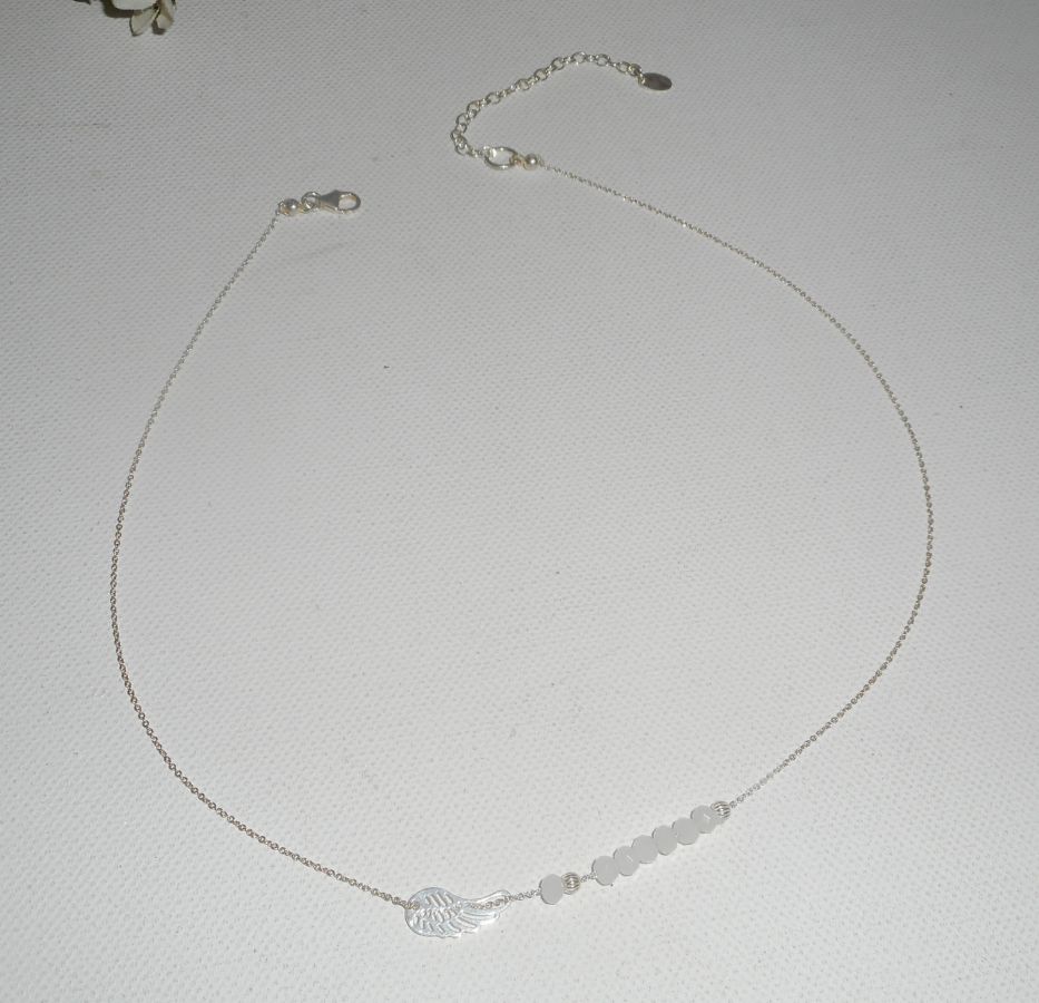 925 silver choker necklace with small wing and white crystal beads