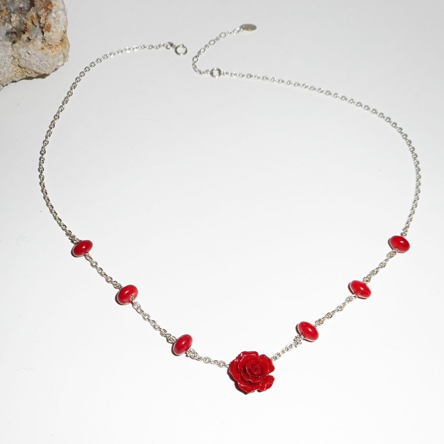 Red pink necklace made of gorgon and silver 925