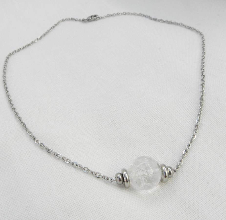 Solitaire necklace with round rock crystal stone and stainless steel beads