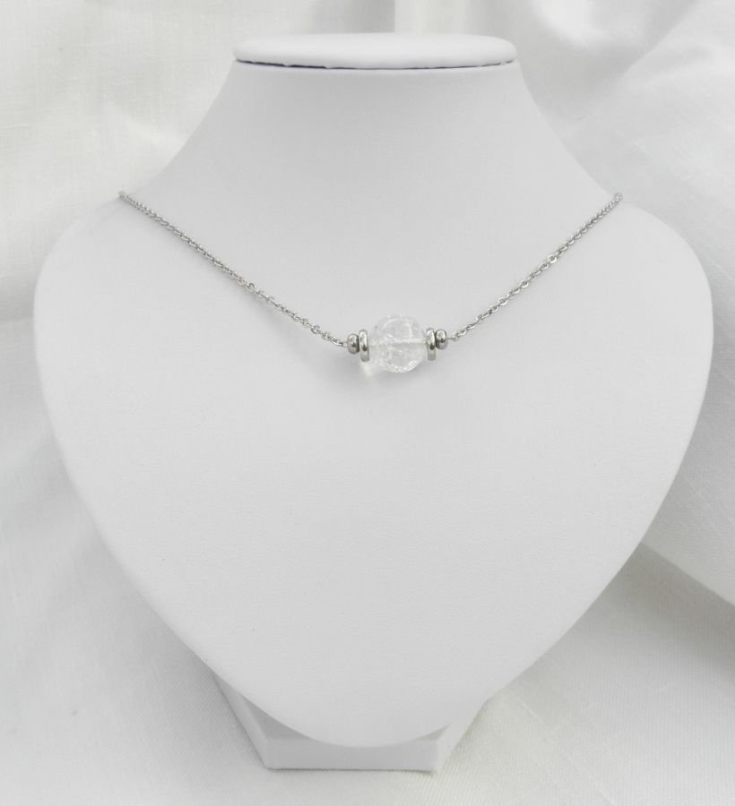 Solitaire necklace with round rock crystal stone and stainless steel beads