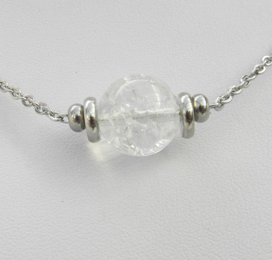 Solitaire necklace with round rock crystal stone and stainless steel beads