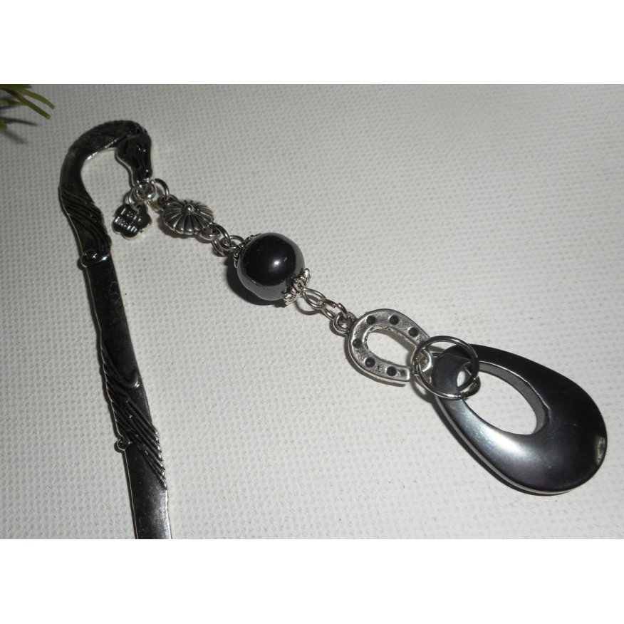 Bookmark with small silver horseshoe and hematite stones