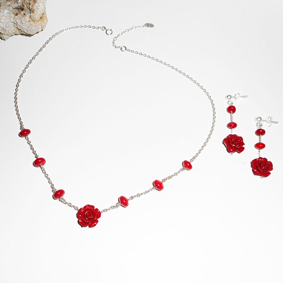 Necklace set red rose and gorgon on silver chain