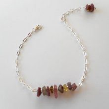 Chip bracelet with tourmaline stones on 925 silver chain